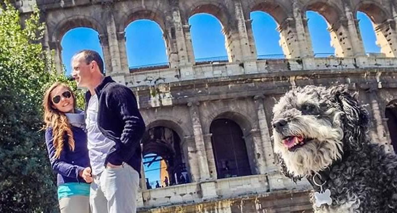 willie in rome at the coloseum