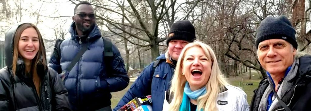 Volunteer in Medellin & Ukraine with Willie