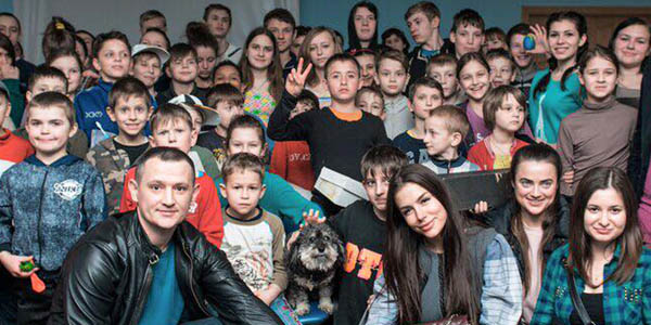 willie with the orphans in boyorka ukraine